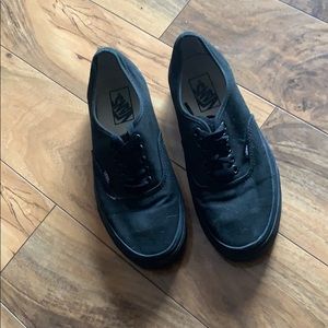 Men Size 7/Women Size 8.5